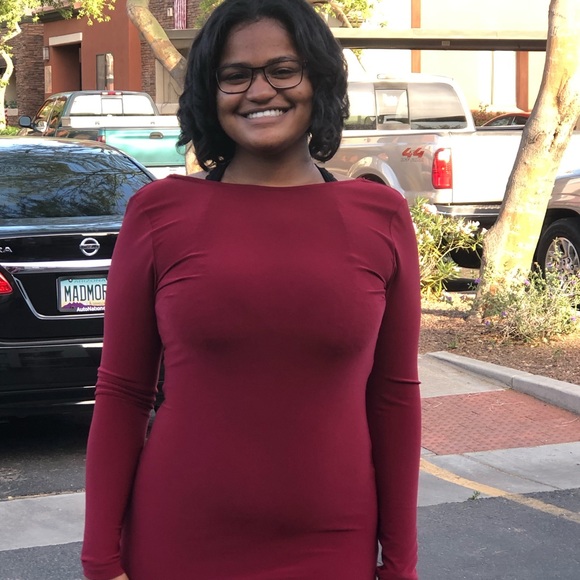 Burgundy dress - Picture 6 of 6